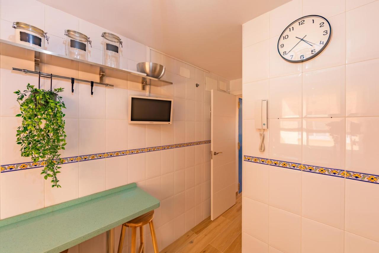 Beachfront, Pool, Terrace, Garage & Fibre Internet Ταρίφα Εξωτερικό φωτογραφία