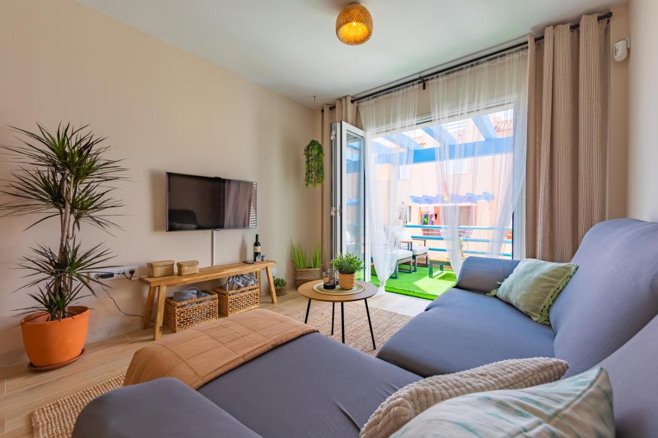 Beachfront, Pool, Terrace, Garage & Fibre Internet Ταρίφα Εξωτερικό φωτογραφία