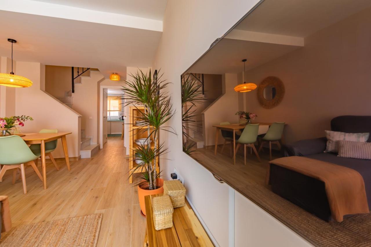 Beachfront, Pool, Terrace, Garage & Fibre Internet Ταρίφα Εξωτερικό φωτογραφία