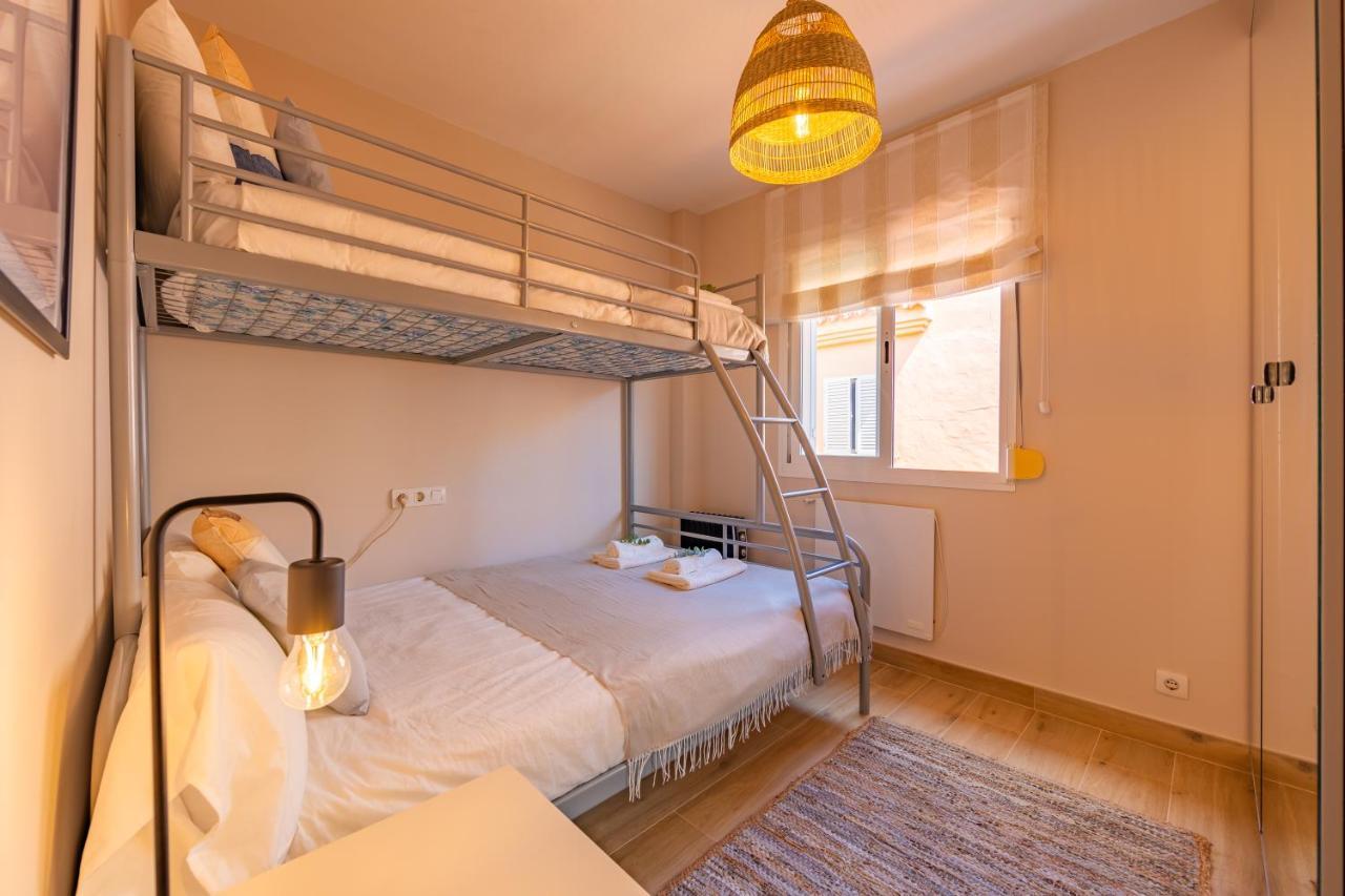 Beachfront, Pool, Terrace, Garage & Fibre Internet Ταρίφα Εξωτερικό φωτογραφία
