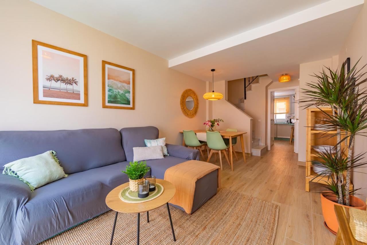 Beachfront, Pool, Terrace, Garage & Fibre Internet Ταρίφα Εξωτερικό φωτογραφία