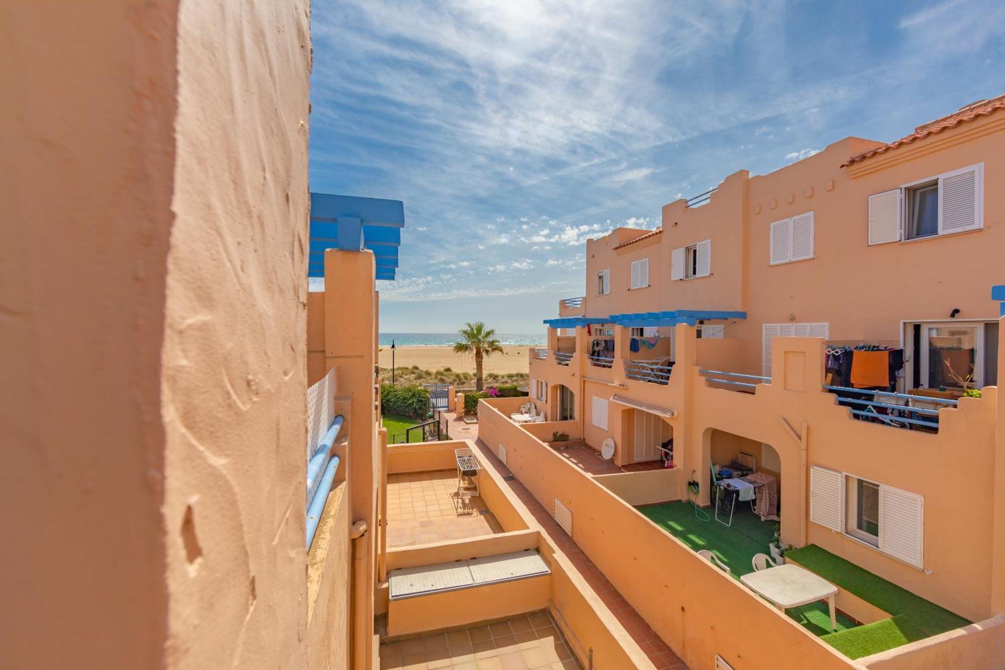 Beachfront, Pool, Terrace, Garage & Fibre Internet Ταρίφα Εξωτερικό φωτογραφία